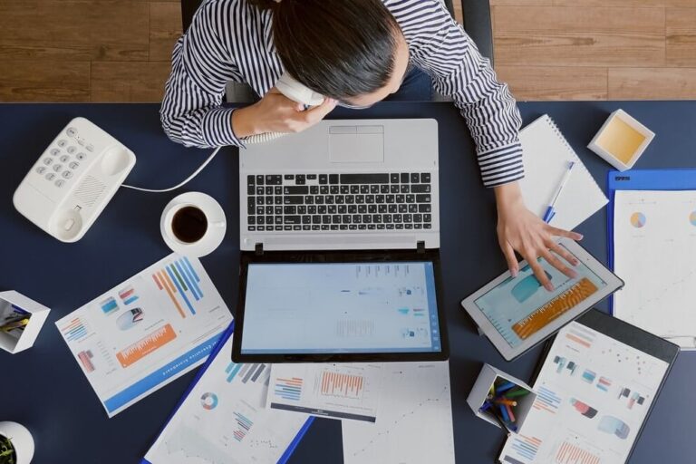 profesional SEO Valencia-mesa