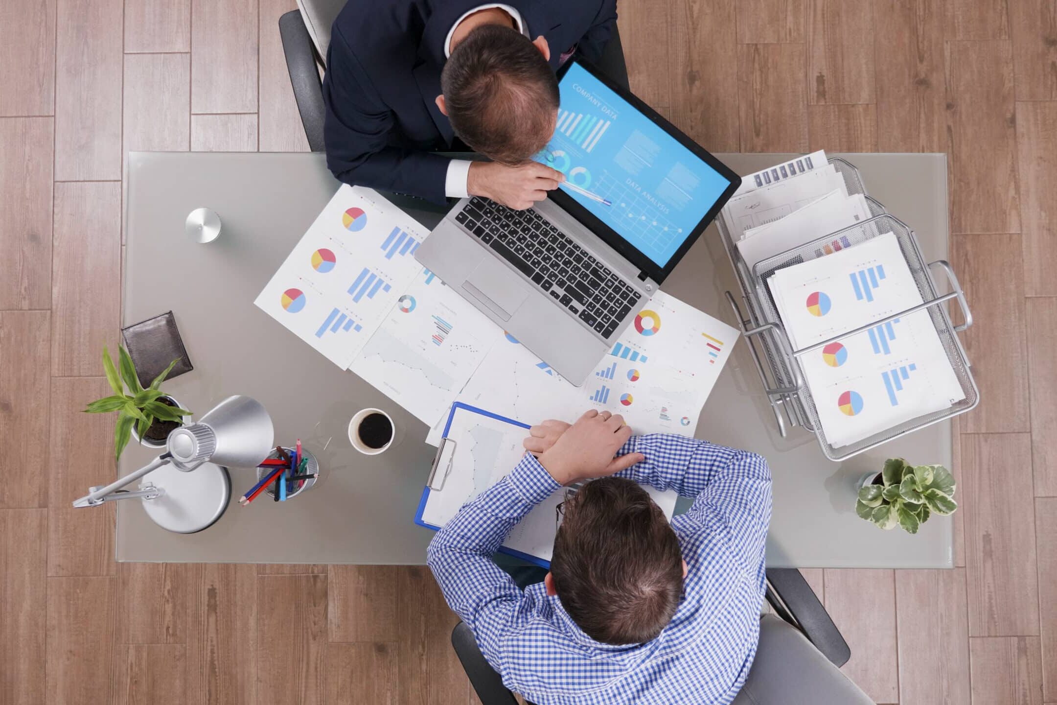 Agencia SEO en Valencia-DOS PERSONAS